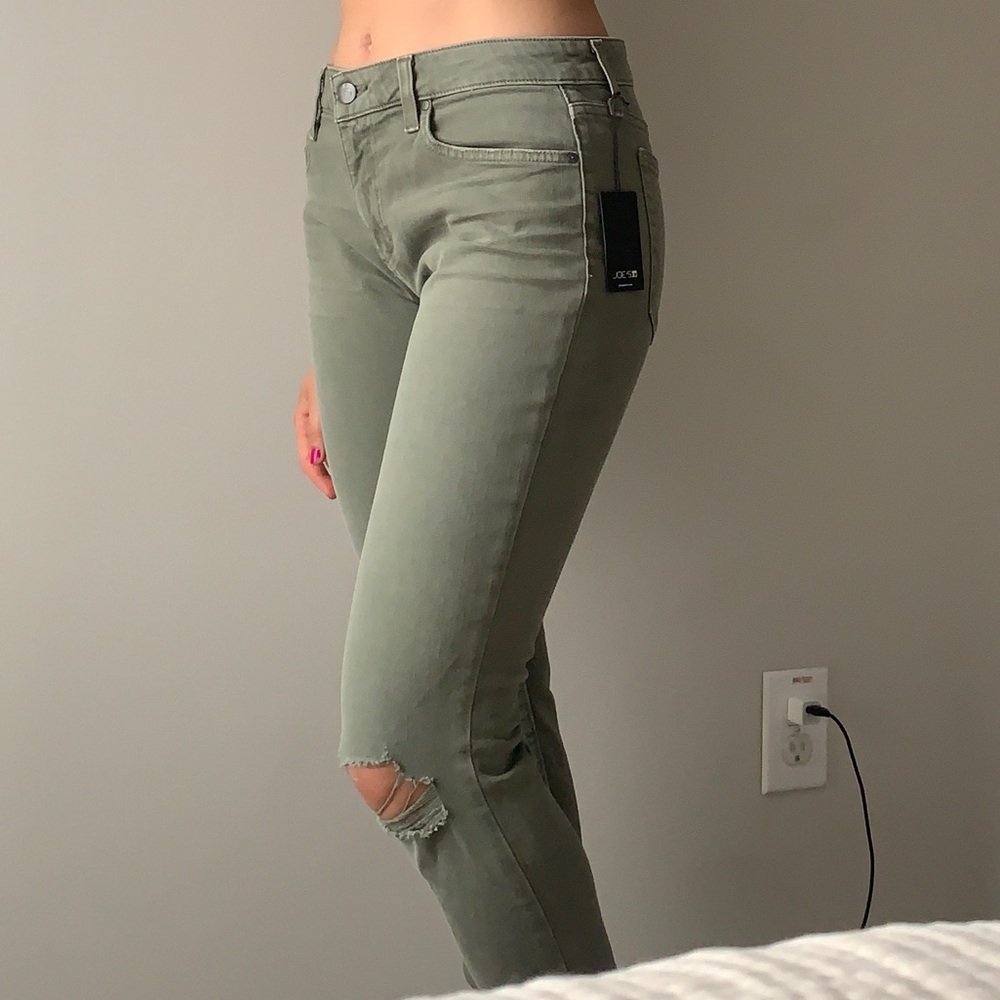 NWT Joe’s Jeans Green Distressed